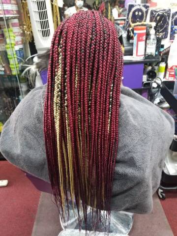 Christine African Hair Braiding gallery picture 42