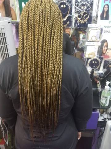 Christine African Hair Braiding gallery picture 49