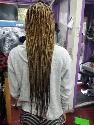Christine African Hair Braiding gallery picture 10